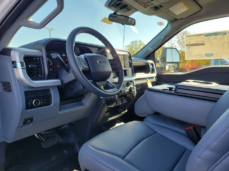 2026 FORD F350