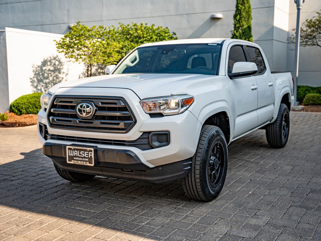 2018 TOYOTA TACOMA in Wichita, KS