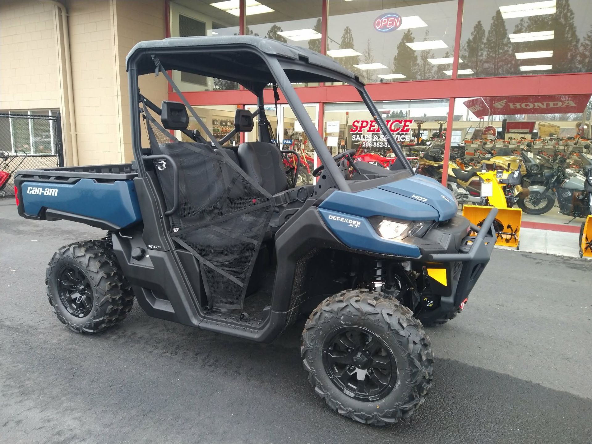 2025 Can-Am Defender XT HD7 in moscow ID
