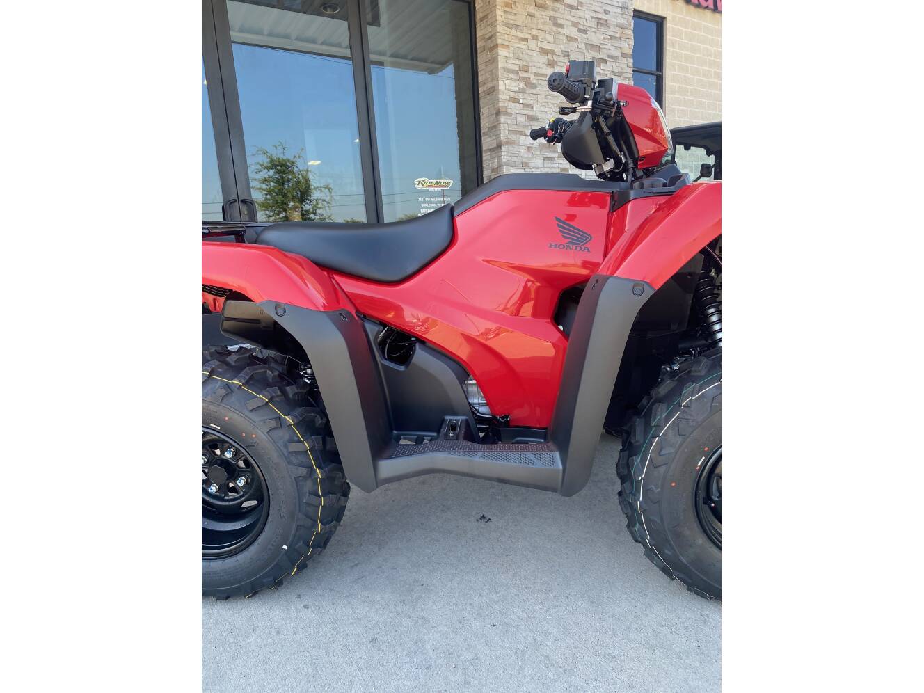 A photo of this 2027 Honda  FourTrax Foreman 4x4