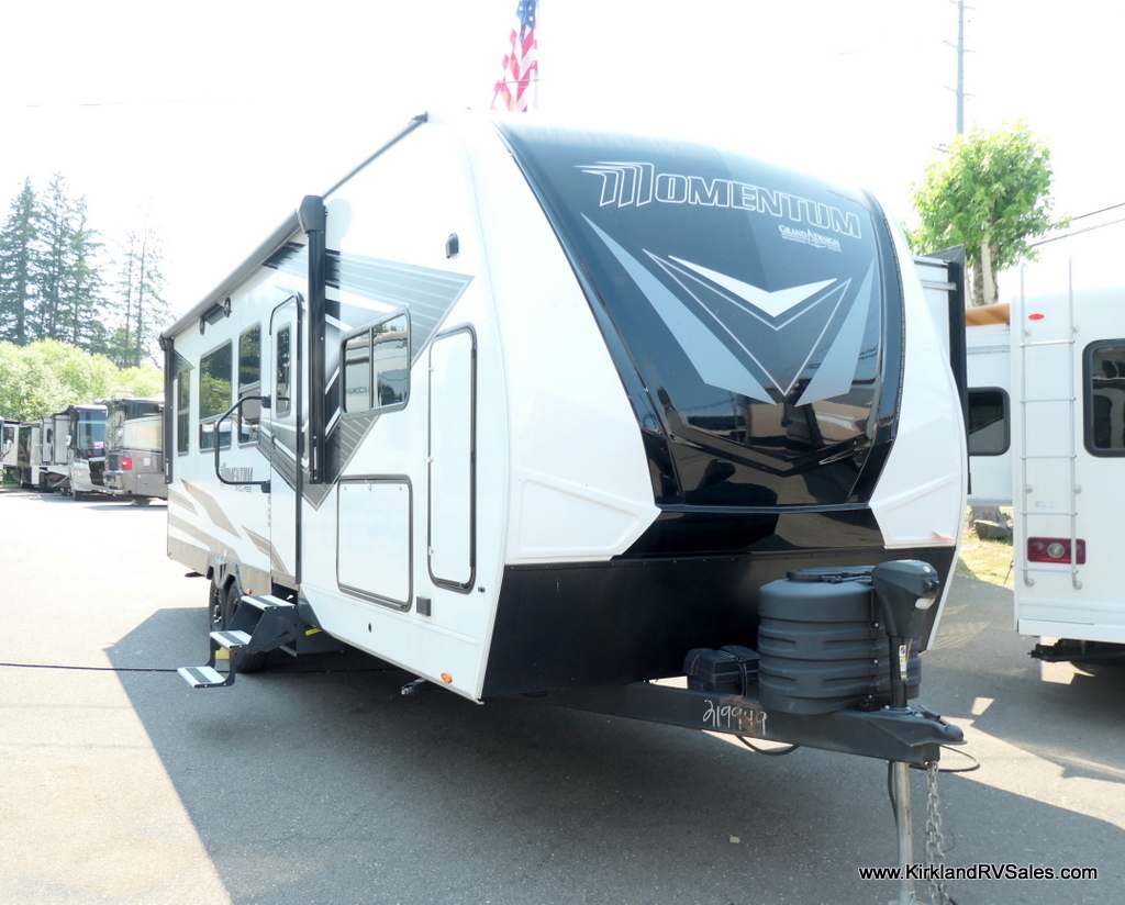 2023 Grand Design MOMENTUM G-CLASS 25G RV