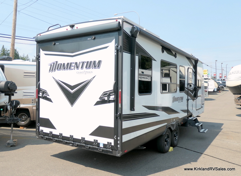 2023 Grand Design MOMENTUM G-CLASS 25G in everett WA