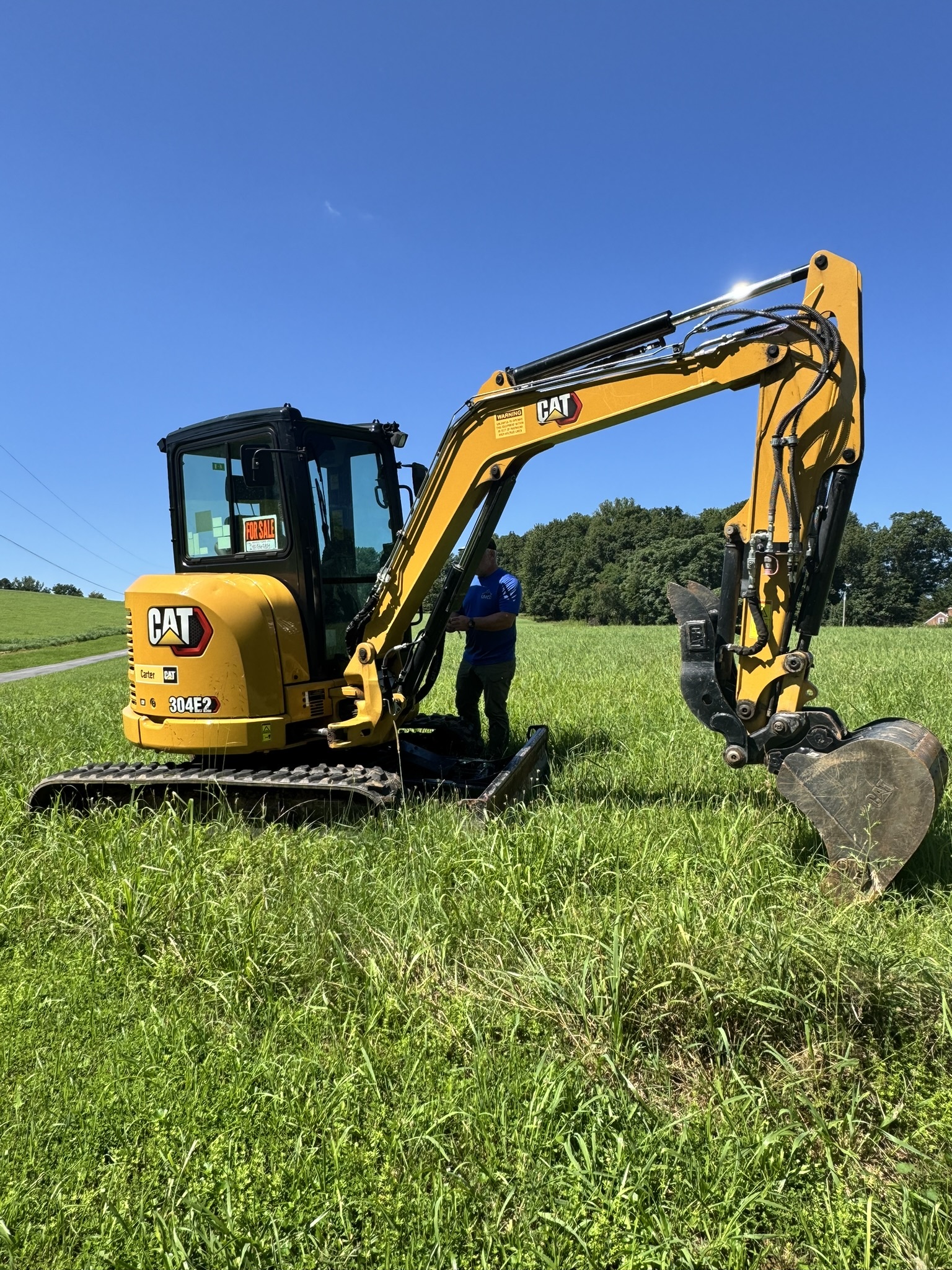 2021 CAT 304E2 Mini Excavator in Poolesville, MD