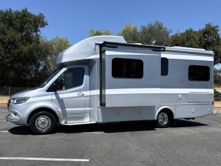 2022 TIFFIN MOTORHOMES WAYFARER 25 TW