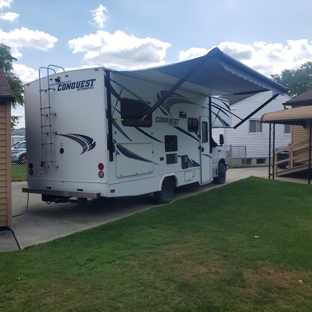 2017 Gulf Stream CONQUEST C 6237 in brook park OH