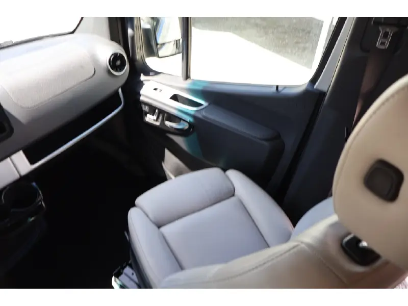 2023 AIRSTREAM INTERSTATE 24GT