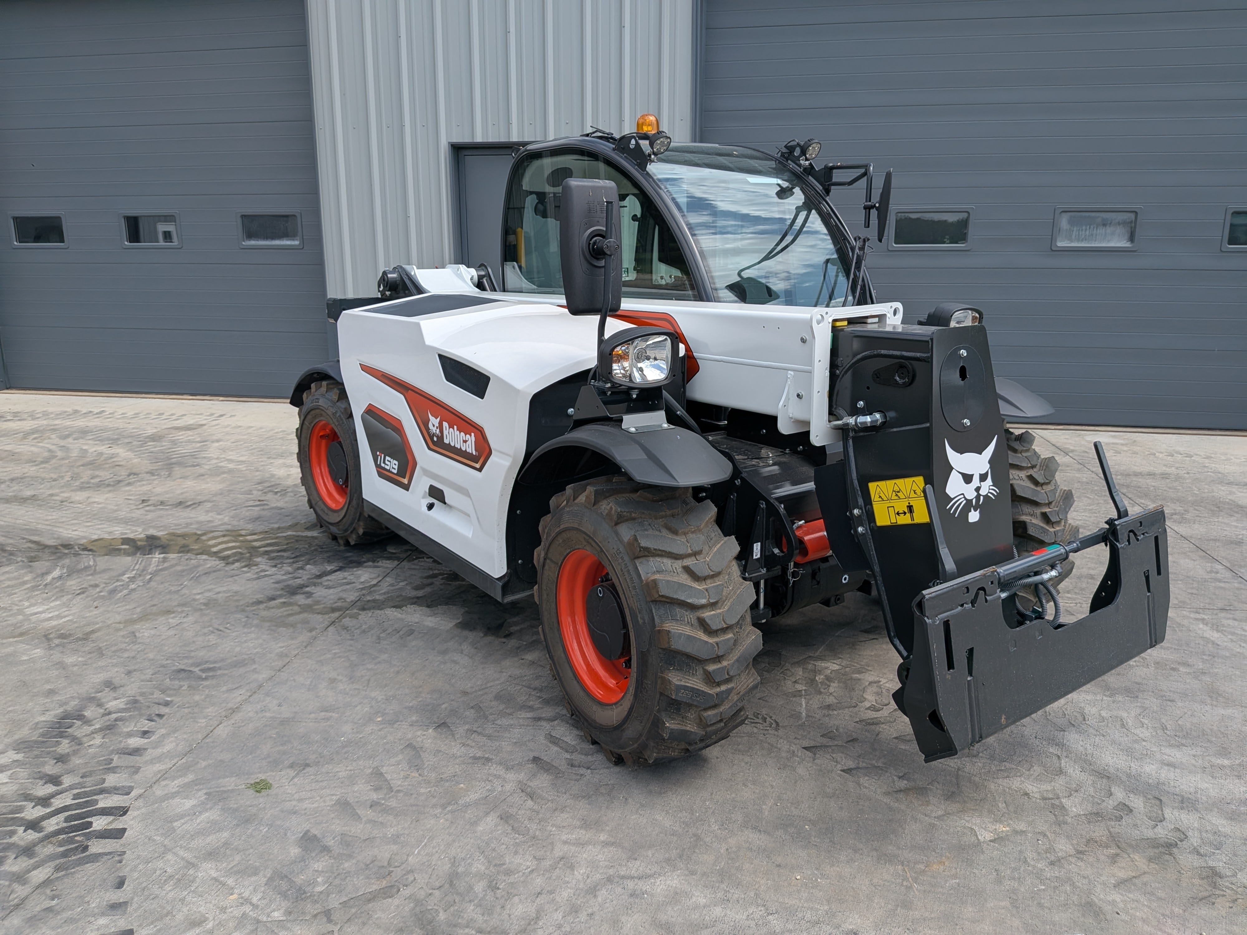 2026 Bobcat TL519 in Darlington, WI