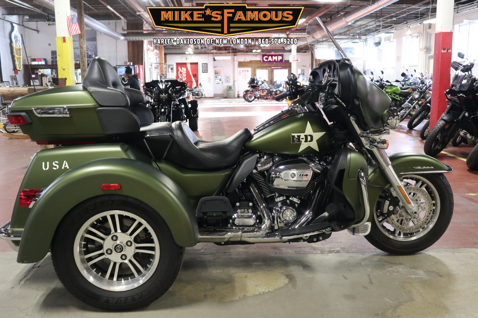 2022 Harley-Davidson Tri Glide Ultra (G.I. Enthusiast Collection) BASE in New London, CT
