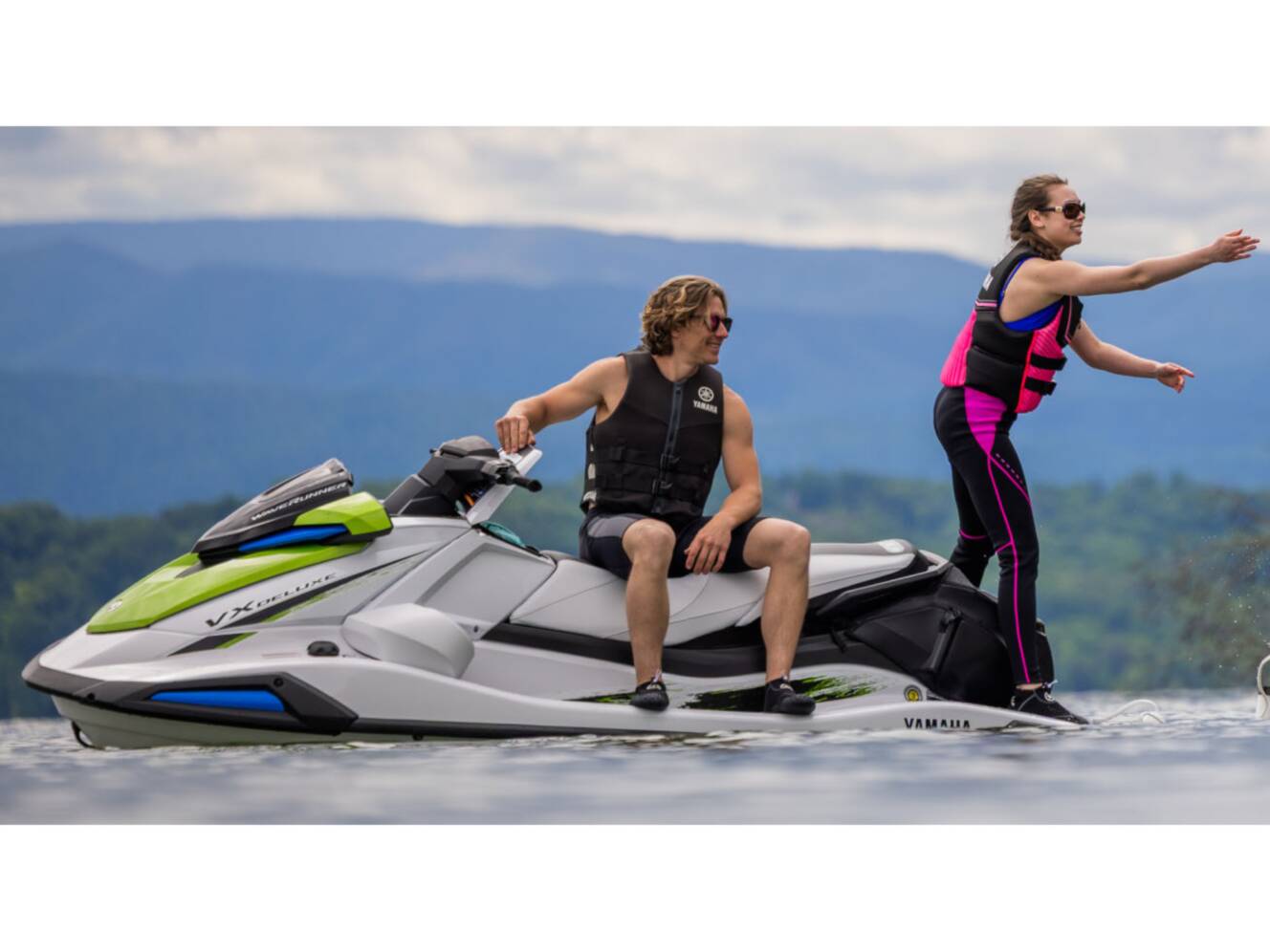 A photo of this 2026 Yamaha Waverunner Vx