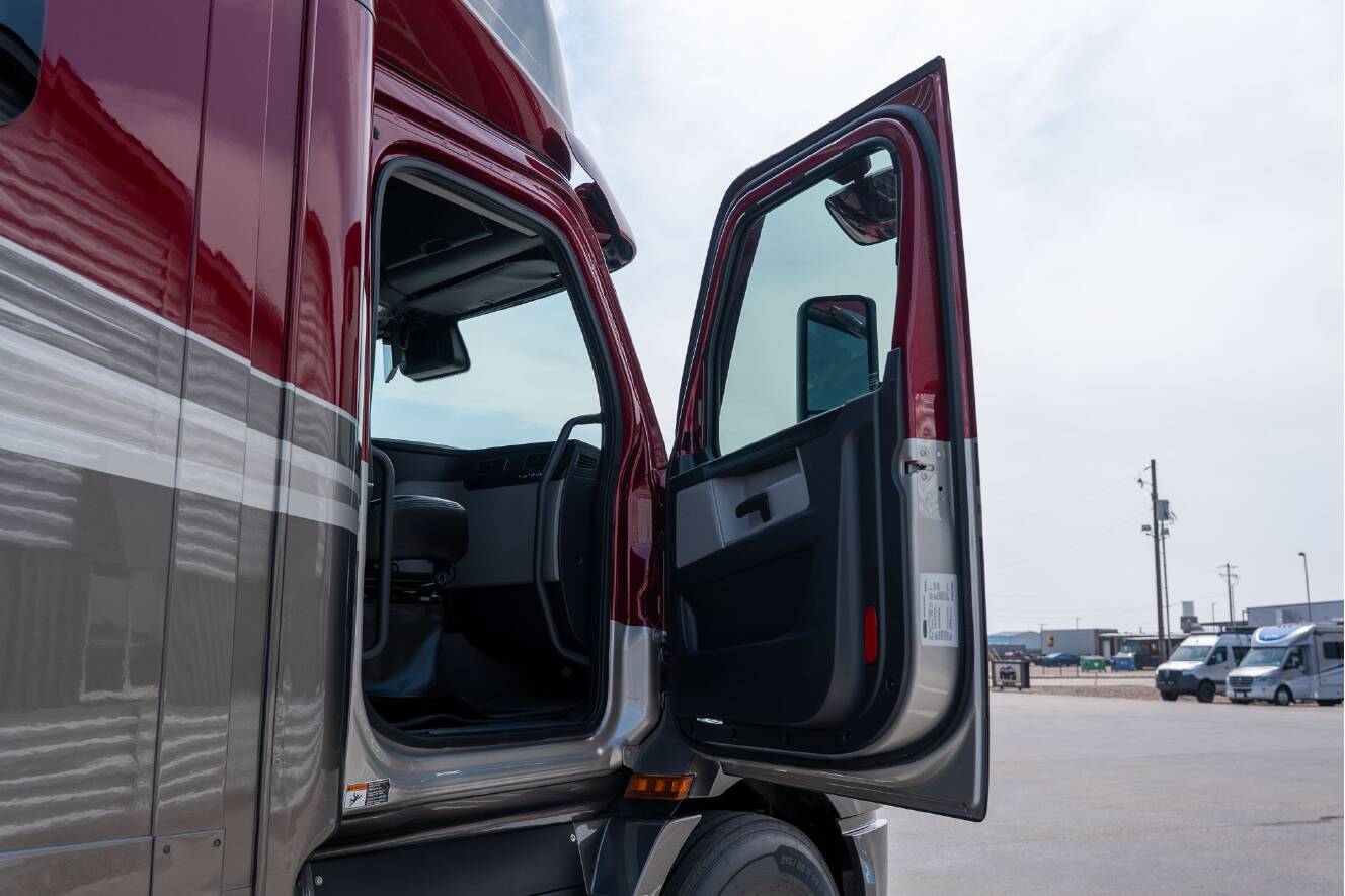 A photo of this 2027 Renegade EXPLORER TS 42RB