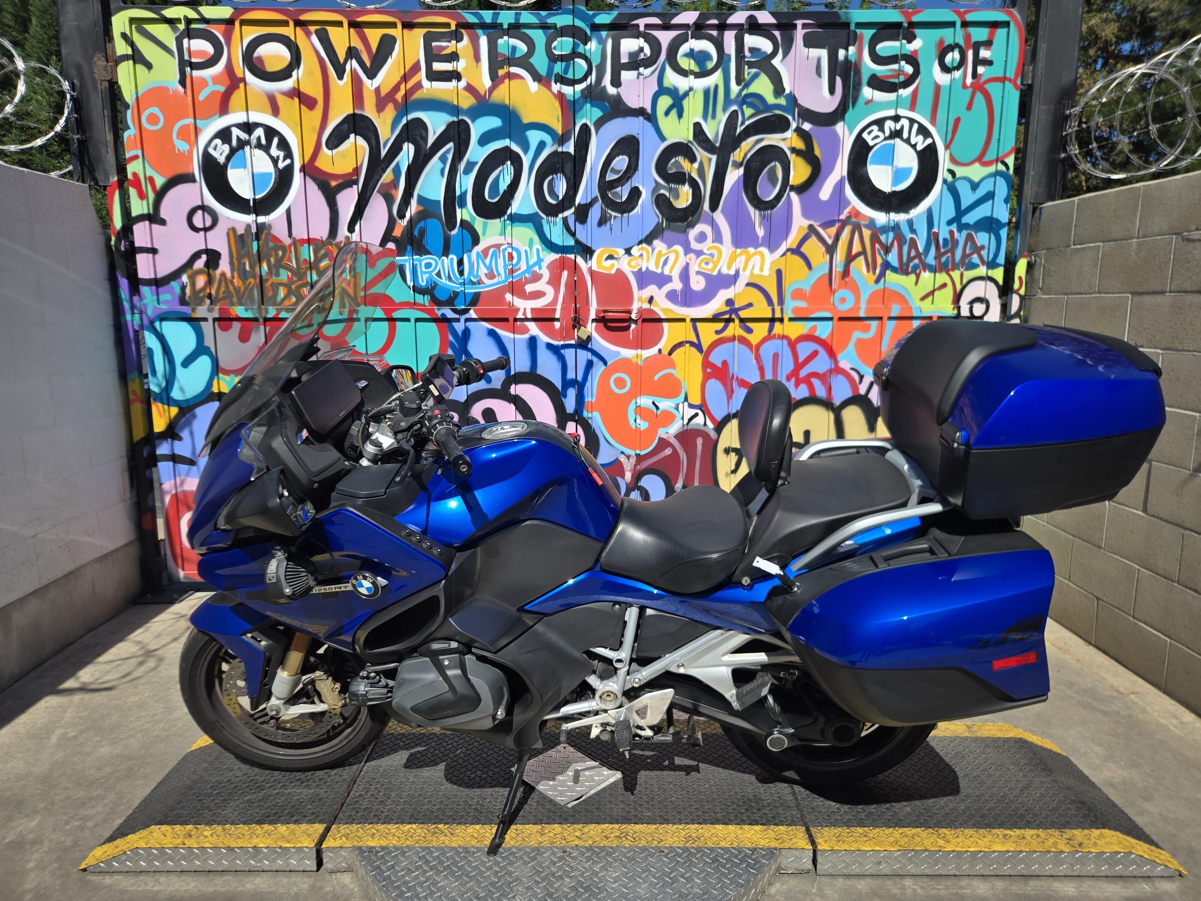 2023 BMW R 1250 RT in Modesto, CA