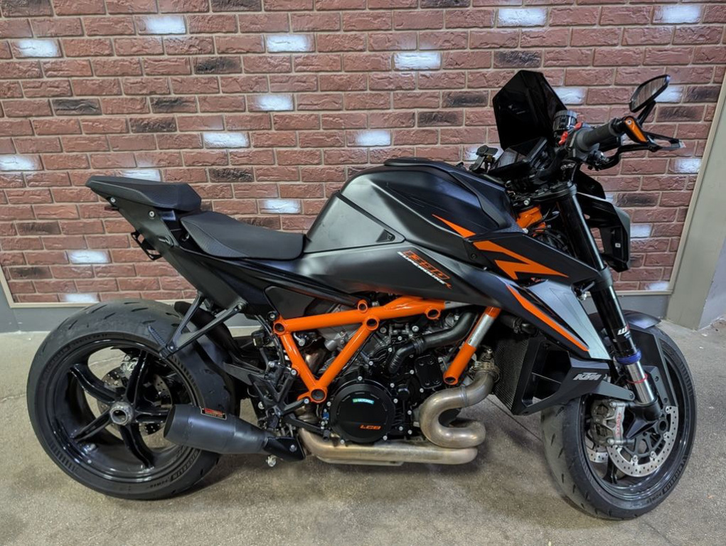 2024 KTM Super Duke 1390 R EVO 1390 R EVO in Dimondale, MI