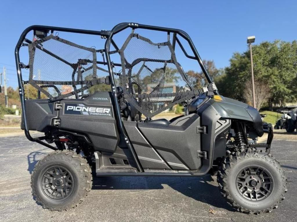 2026 Honda Pioneer 700-4 Deluxe in daytona beach FL