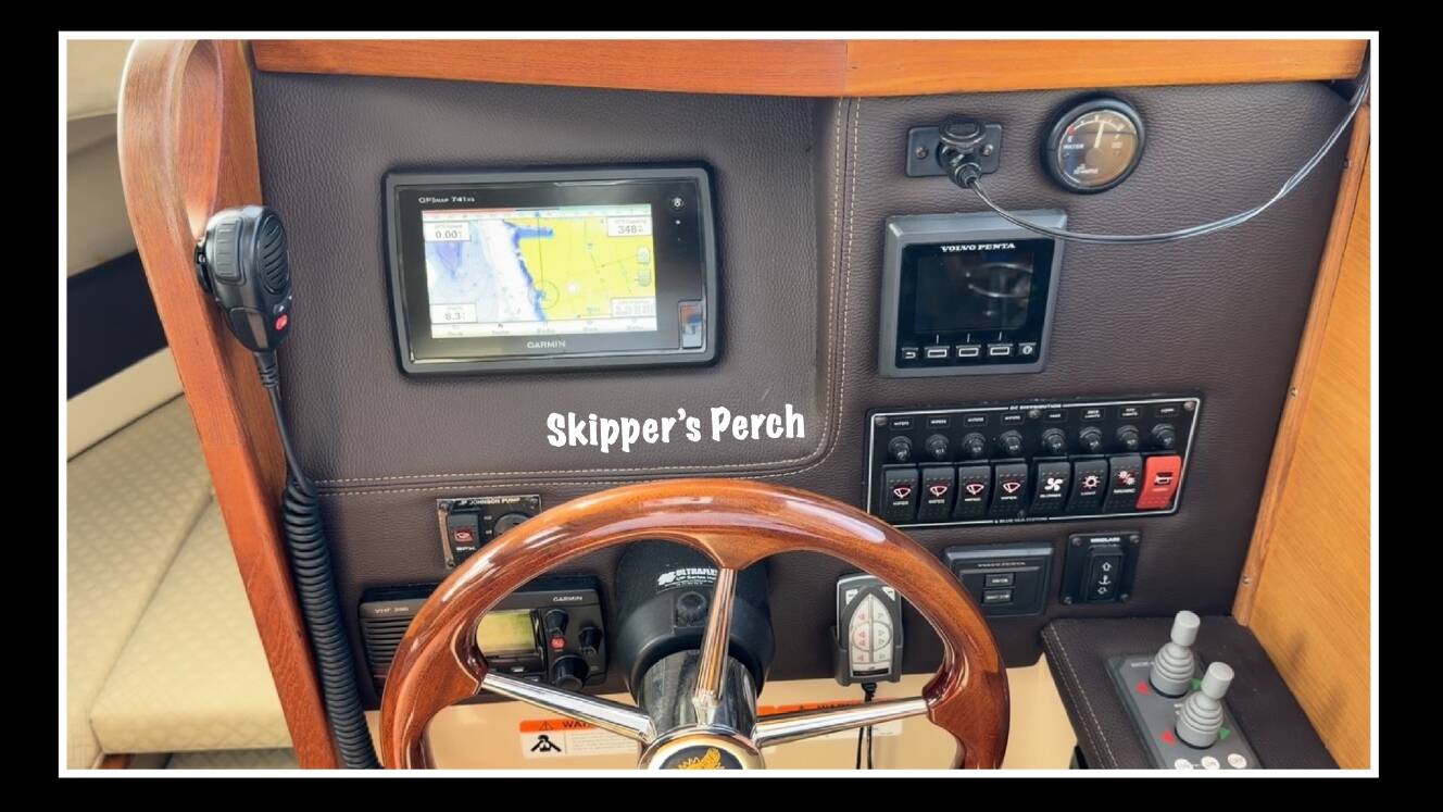 A photo of this 2016 Ranger Tugs R-25 SC