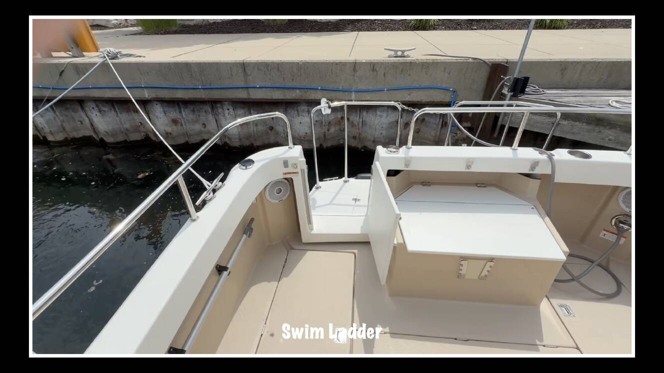 A photo of this 2016 Ranger Tugs R-25 SC