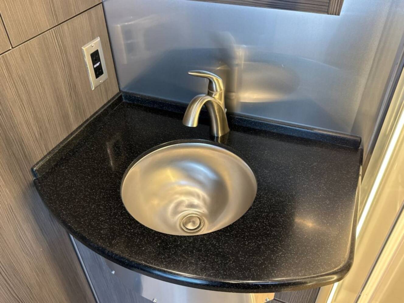 A photo of this 2021 Airstream Atlas Murphy Suite