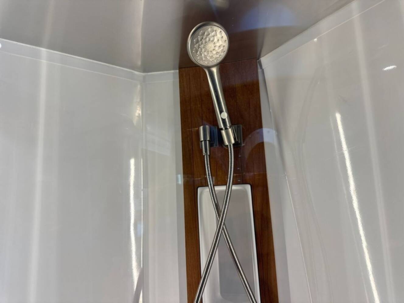 A photo of this 2021 Airstream Atlas Murphy Suite
