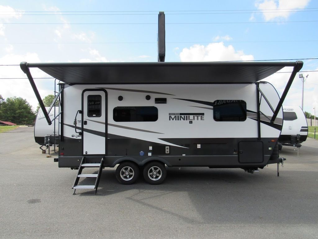 2025 Forest River Rockwood Mini Lite 2205S in albemarle NC