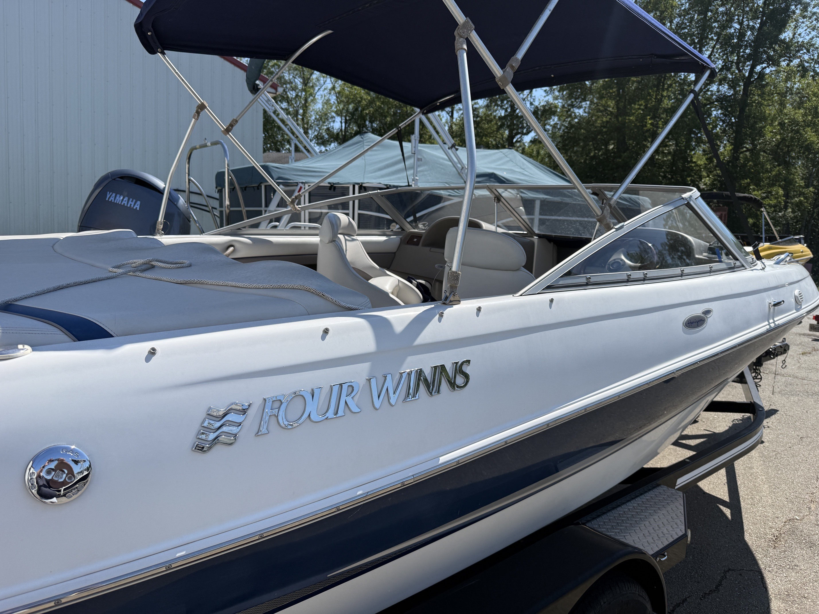 2003 Four Winns Horizon 200 H440 in penhook VA