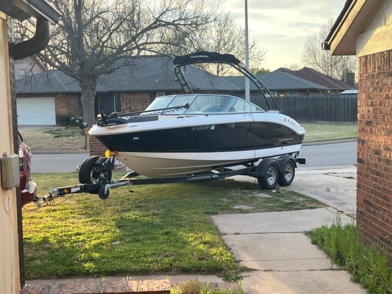 A photo of this 2023 Chaparral 21 SSI Ski & Fish