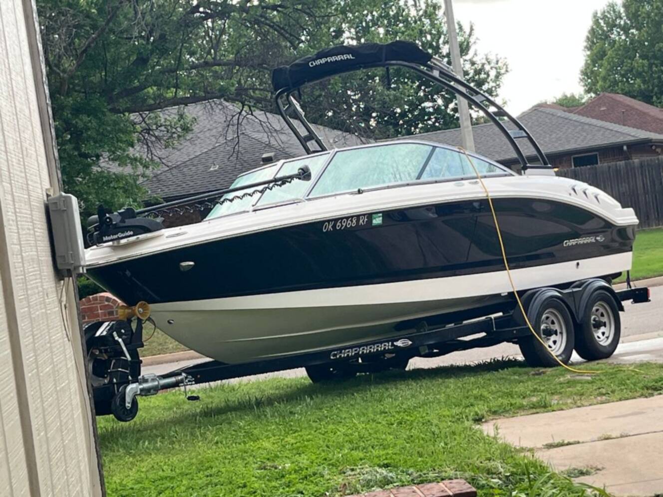 A photo of this 2023 Chaparral 21 SSI Ski & Fish