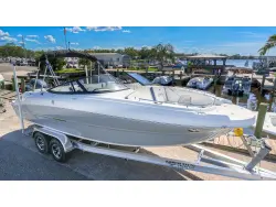 2027 Stingray 24 DC