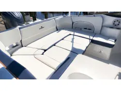 2027 Stingray 24 DC