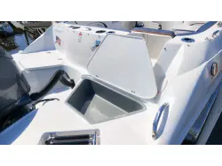 2027 Stingray 24 DC