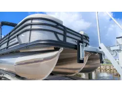 2027 Bennington 22 S1 STERN RADIUS