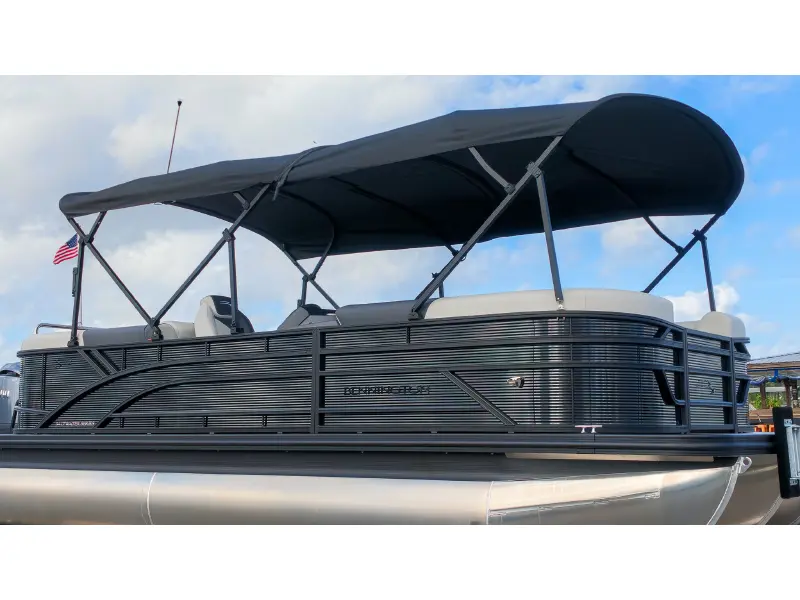 2027 Bennington 22 S1 STERN RADIUS