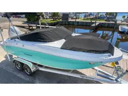 2027 Stingray 22 DC