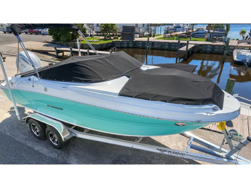 2027 Stingray 22 DC