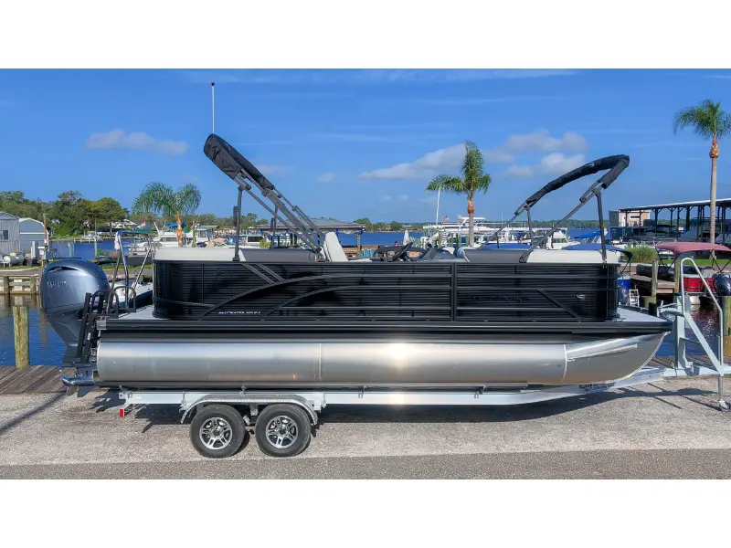 2027 Bennington 22 S1 STERN RADIUS