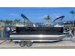 2027 Bennington 22 S1 STERN RADIUS