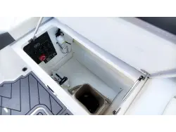 2022 Cobalt R6 Outboard