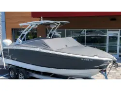 2022 Cobalt R6 Outboard