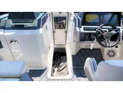 2022 Cobalt R6 Outboard
