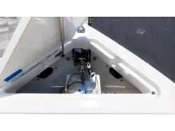 2022 Cobalt R6 Outboard