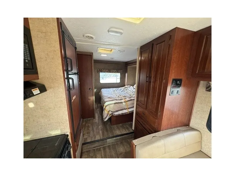2017 Forest River Forester 2251SLE