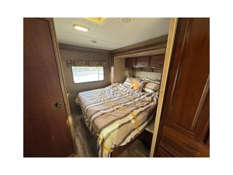 2017 Forest River Forester 2251SLE