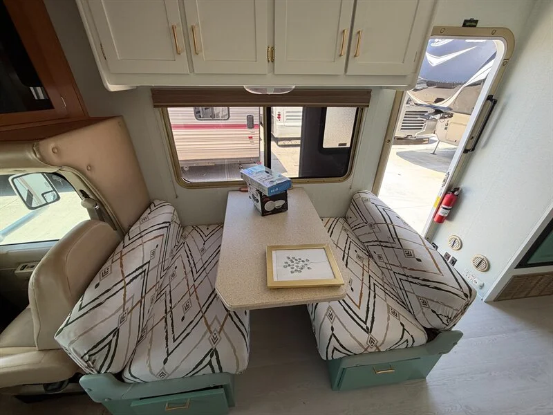 2010 Forest River Sunseeker 2860 E-450 SD
