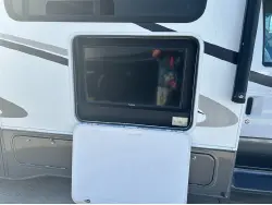 2018 Forest River FORESTER 3271S