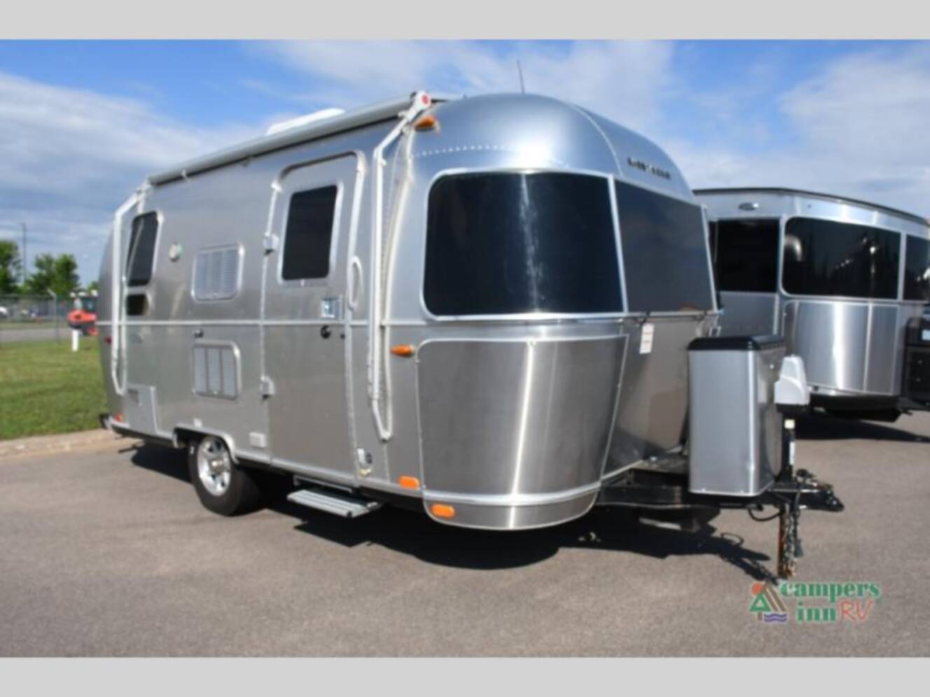 A photo of this 2019 Airstream Flying Cloud 19CB