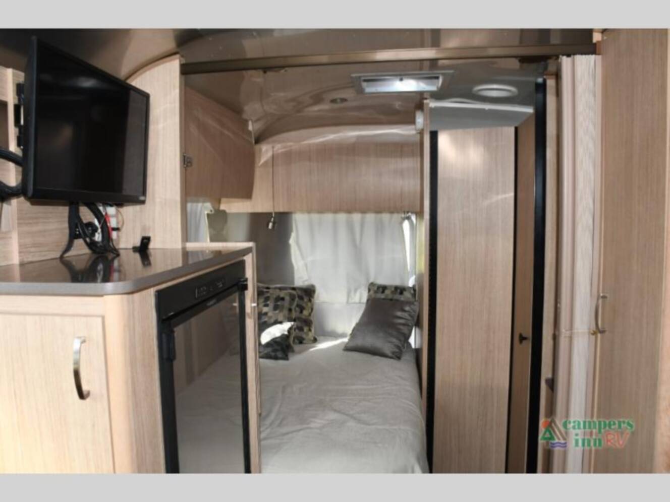 A photo of this 2019 Airstream Flying Cloud 19CB