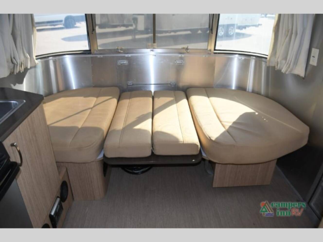 A photo of this 2019 Airstream Flying Cloud 19CB