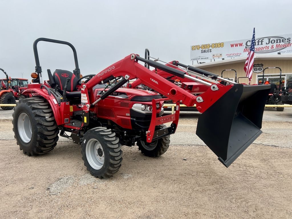 2026 Mahindra 1600 Series 1626 Shuttle 4WD in Sealy, TX