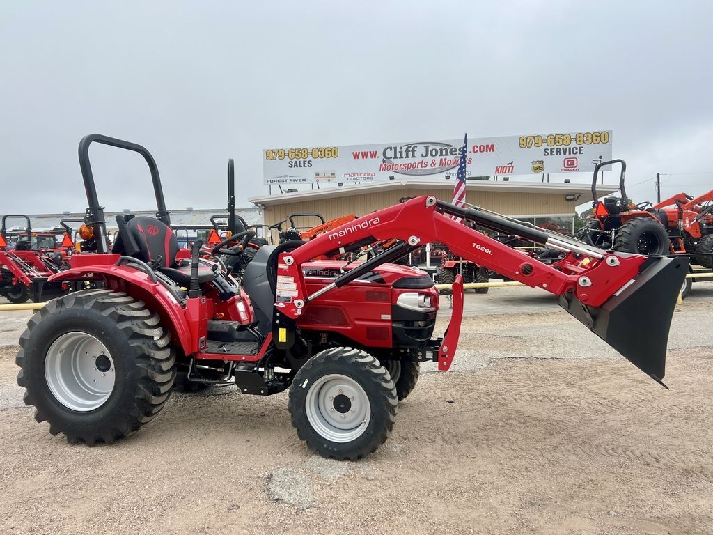 2026 Mahindra 1600 Series 1626 Shuttle 4WD in Sealy, TX
