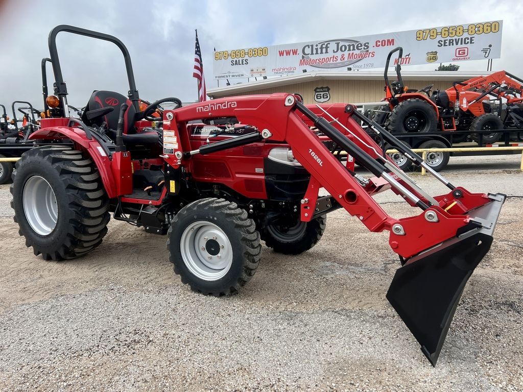 2026 Mahindra 1600 Series 1626 HST 4WD in Sealy, TX