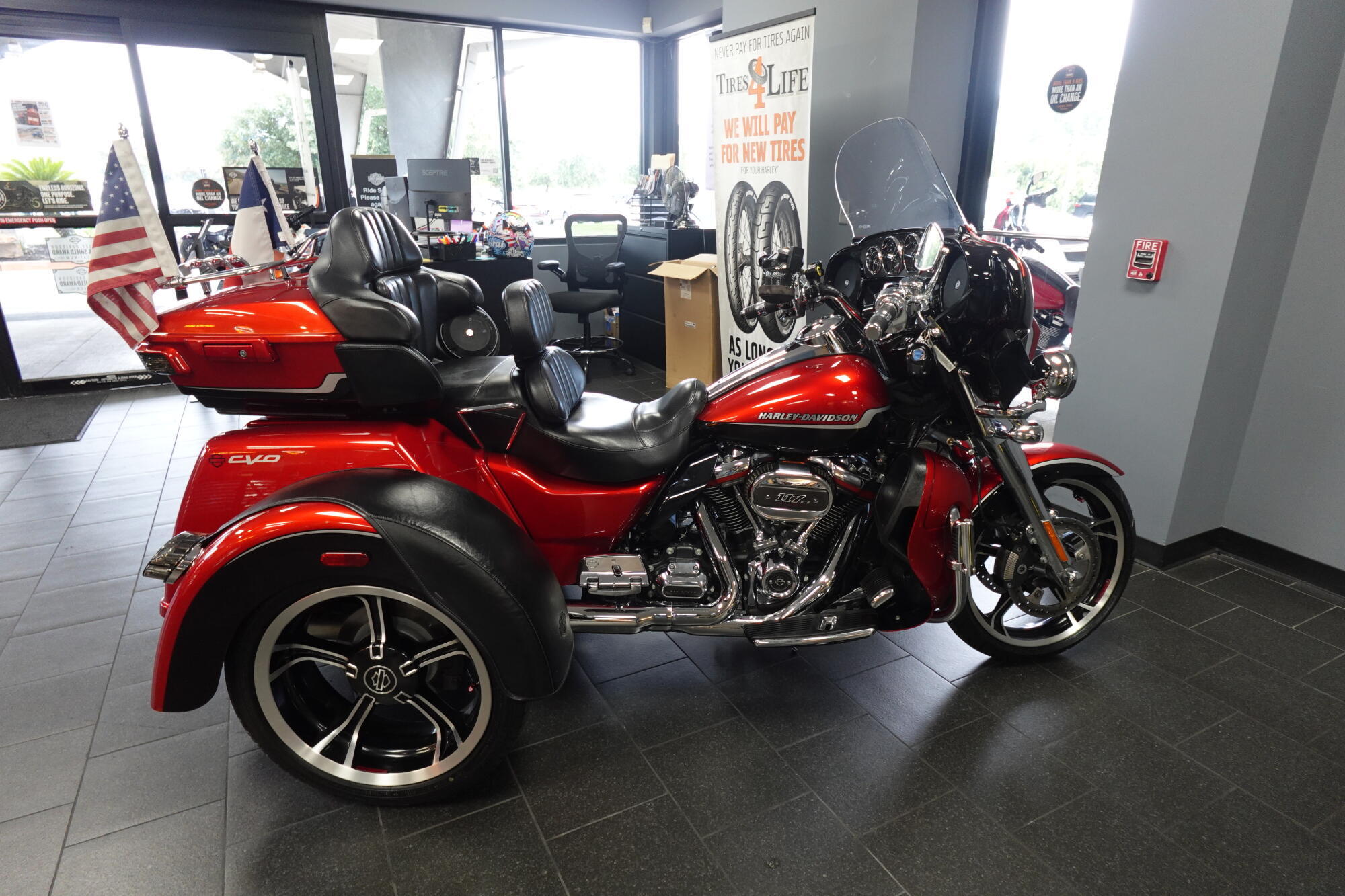 2021 Harley-Davidson CVO Tri Glide CVO in Spring, TX
