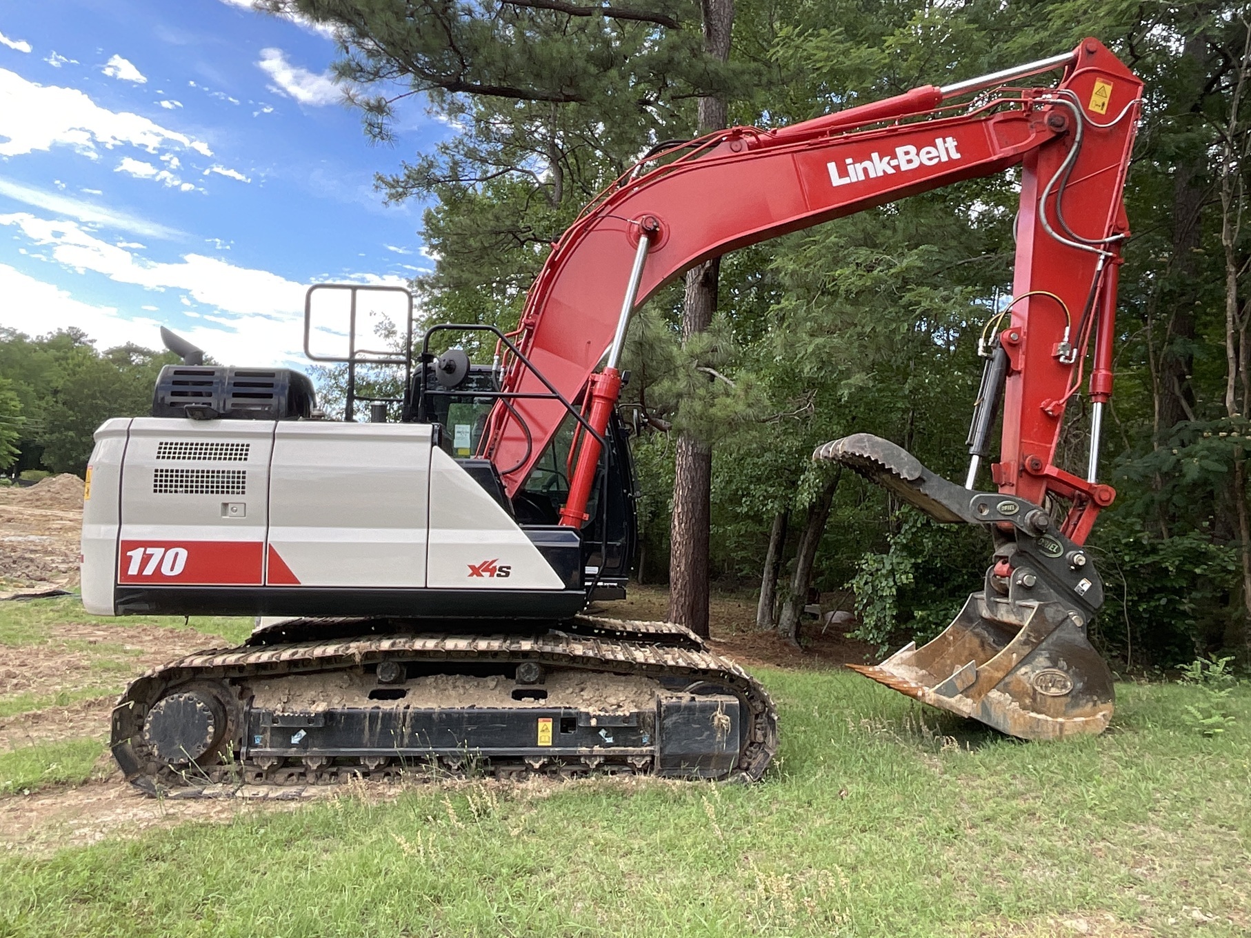 2025 LINK-BELT 170 X4S in Chester, VA